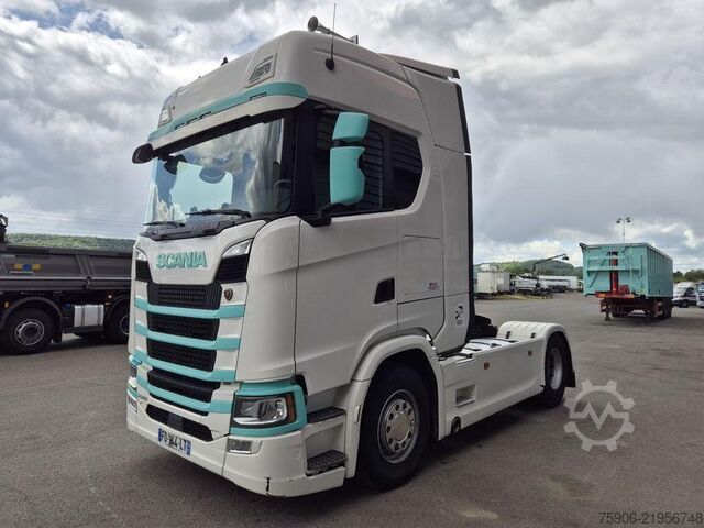 Standard tractor unit Scania S