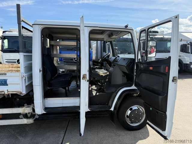 Three-way tipper van MERCEDES-BENZ VARIO 818 D DOKA Kipper MEILLER 3-Seiten+2 X AHK
