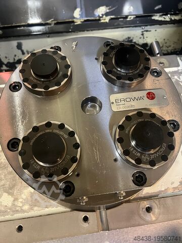 5-Achs-Bearbeitungszentrum, vertikal Quaser UX600