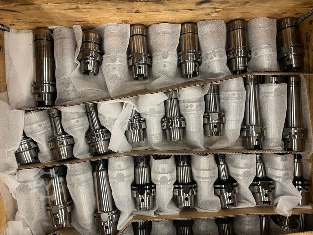 5-Achs-Bearbeitungszentrum, vertikal Quaser UX600