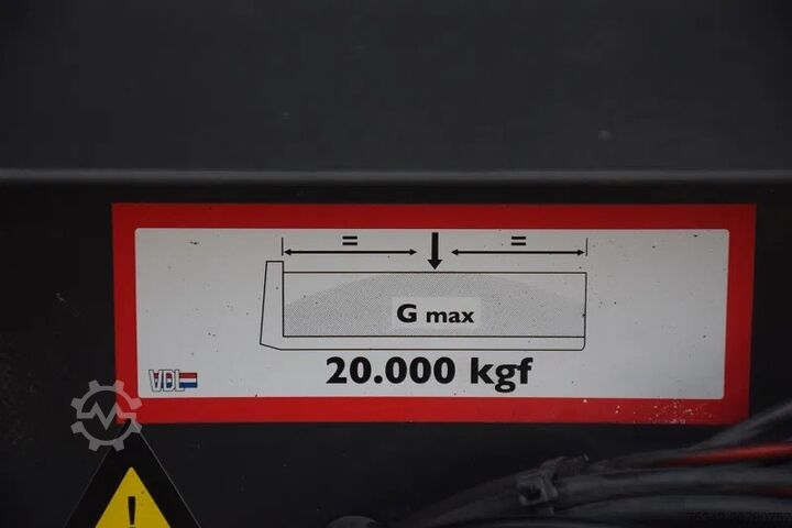 Hakenarmsystem Iveco Trakker AD260T36