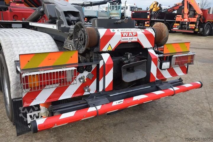 Hakenarmsystem Iveco Trakker AD260T36