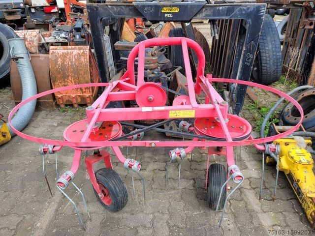 Other KUBOTA Trecker 1400 Diverse mit Zapfwelle am Heck und H