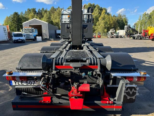 Innenlader Mercedes-Benz Arocs 3251 8x4*4, JOAB Hook-lift + Plow-equippe...