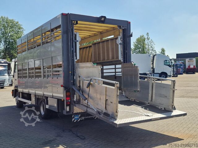 Cattle transport MAN TGL 8.240 - 2 deck livestock Bekkers - Loadlift...