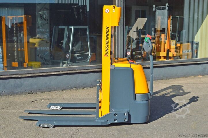 Hochhubwagen Jungheinrich EJC B12 - Batterie Bj. 2026 NEU
