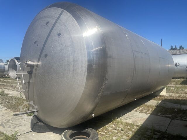 Storage tank  50,000l stainless steel tank
