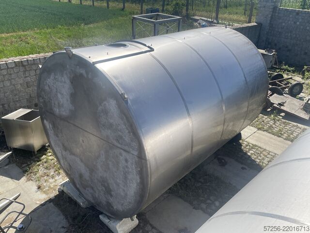 Storage tank  50,000l stainless steel tank