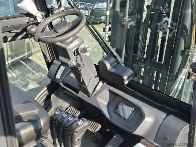 Diesel Forklift Bobcat D35NXS
