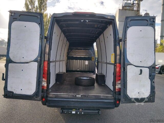 Panel van Iveco Daily 35 S 21 HA8 V/P L3H2 AHK ACC NAVI