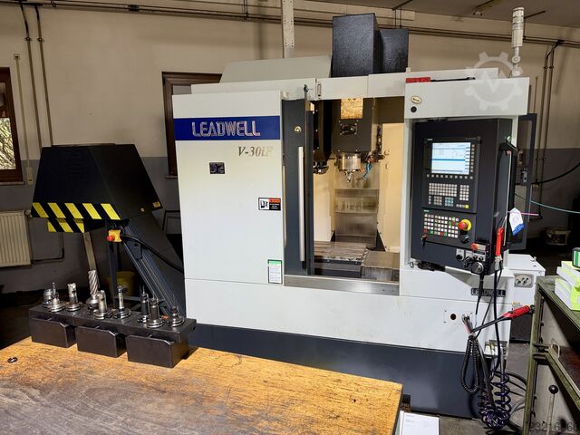 Vertical machining center LEADWELL V-30 iV