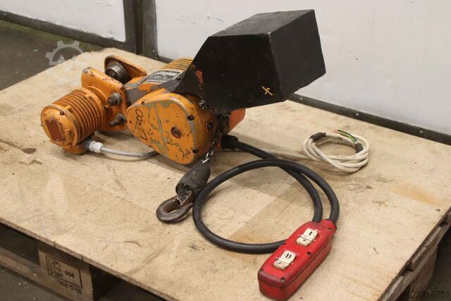 Kettenzug mit Fahrwerk 125 kg Balkancar MB0910