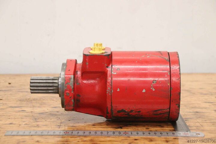Hydraulic motor TRW MAE 140  740