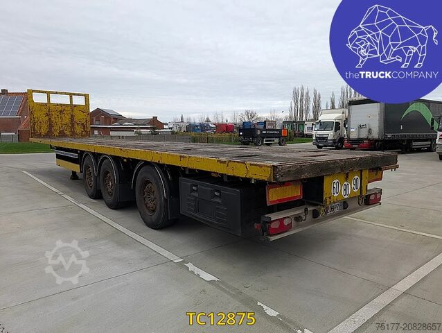 Plattformanhänger Trax