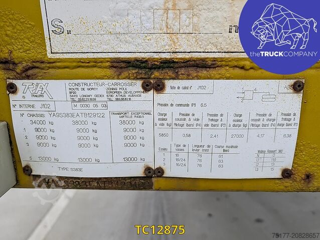 Plattformanhänger Trax 