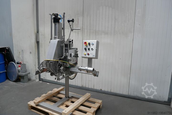 Meat processing machine Technopark Clippeuse TIPPER TIE KDC-SV