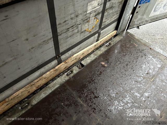 Auflieger mit Pritsche & Plane Schmitz Cargobull Curtainsider Standard