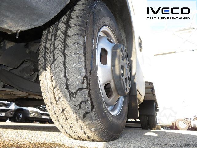 Transporter mit Koffer IVECO Daily 35C16 Koffer/LBW Klima, Zwillingsreifen