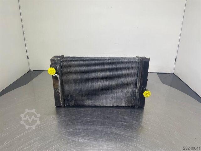 Manitou MT523 - Oil cooler/Ölkühler/Oliekoeler Manitou MT523 - Oil cooler/Ölkühler/Oliekoeler