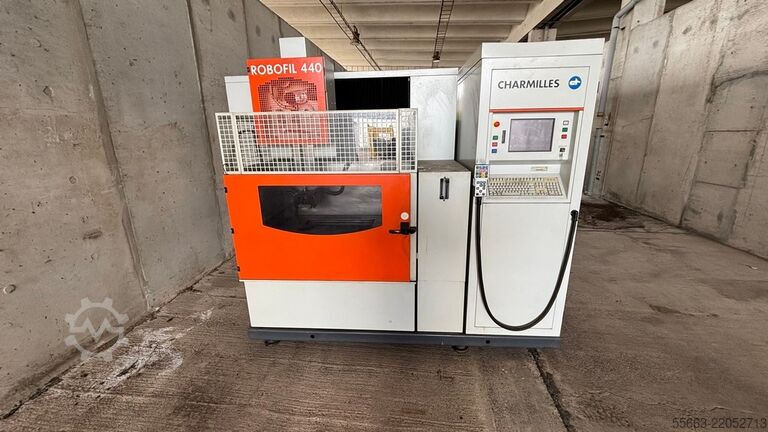 Wire eroding machine AGIE CHARMILLES Robofil 440