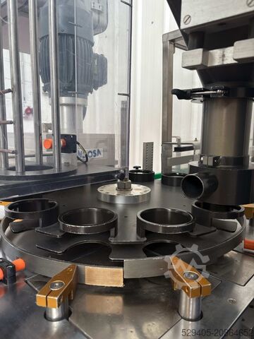 Ligne de remplissage et sertissage automatique pour boîtes / pots / canettes / conserves rigides Indosa Matic 100