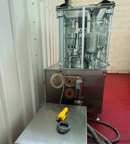 Capsule filler Macofar MT-5