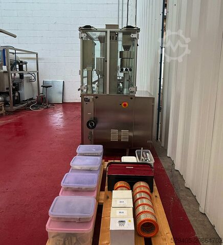 Capsule filler Macofar MT-5