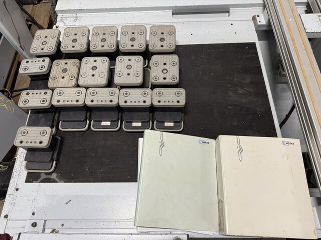 Bearbeitungszentrum Weeke Optimat BHC 750 Swiss Profiline