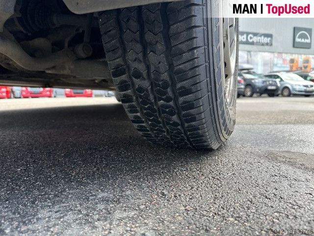 Customized van MAN TGE 3.180 4X2F SB