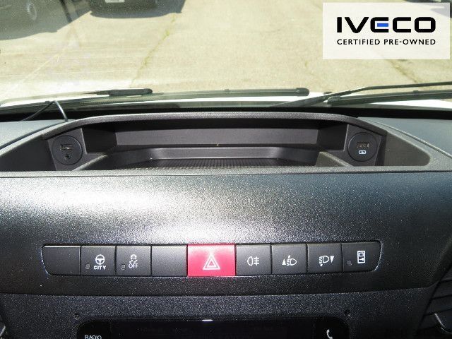 Box van IVECO Daily 70C18HA8/P Koffer/LBW, Klima, NL 3228kg