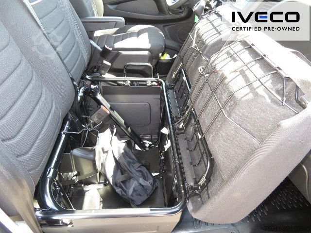 Box van IVECO Daily 70C18HA8/P Koffer/LBW, Klima, NL 3228kg