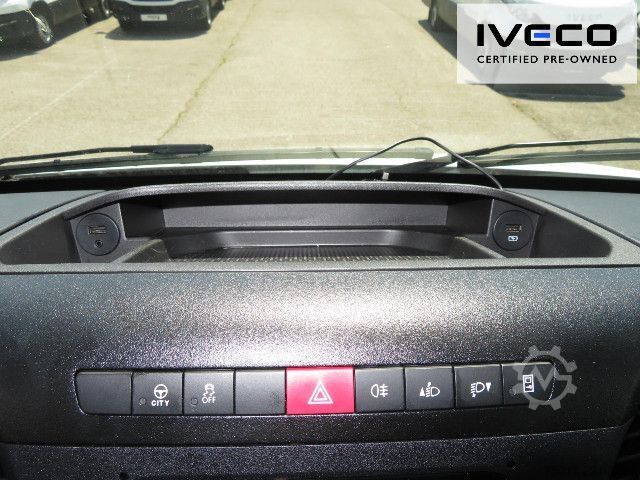 Box van IVECO Daily 70C18HA8/P Koffer/LBW, Klima, NL 3228kg