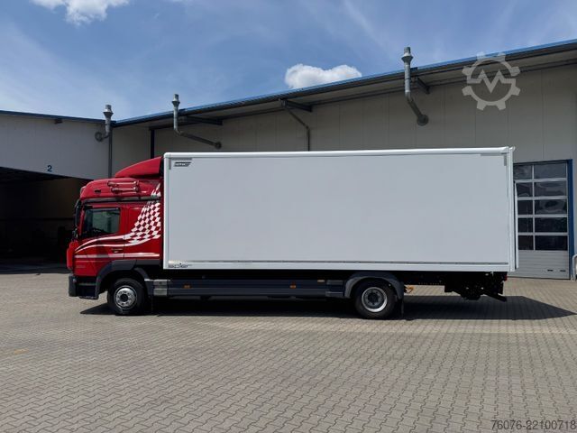 Box truck MERCEDES-BENZ 1224 L 7,3m  LBW 1.5t Klima Heizung 1 Bett