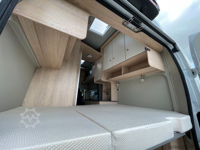 Kastenwagen Wohnmobil / Campervan PÖSSL 2Win Vario | Automatik | Platz für 4 Personen