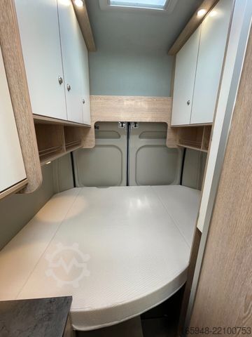Kastenwagen Wohnmobil / Campervan PÖSSL 2Win Vario | Automatik | Platz für 4 Personen