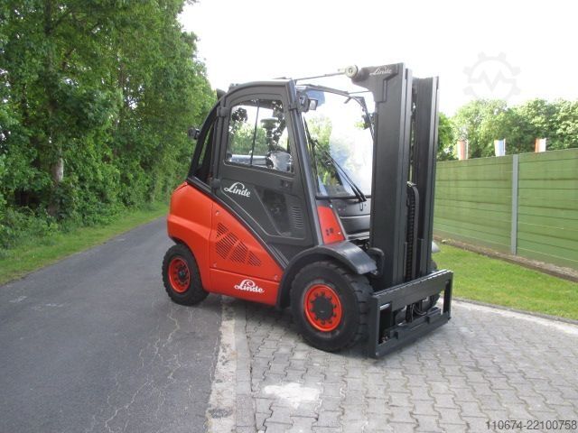 Treibgasstapler Linde H50T-01