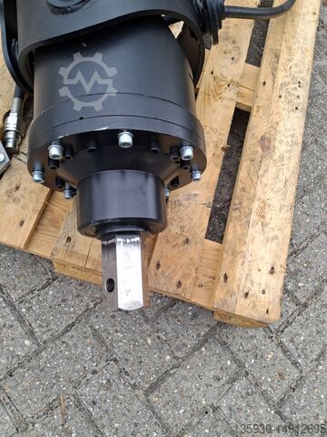 Digga MM10K/MM14K Digga Schroeffundering machine Demo unit MM14K