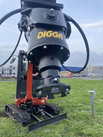 Digga MM10K/MM14K Digga Schroeffundering machine Demo unit MM14K