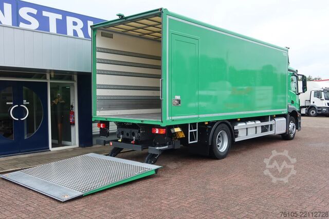 Box body Mercedes-Benz Actros 1824L Bakwagen + Laadklep 2000 kg