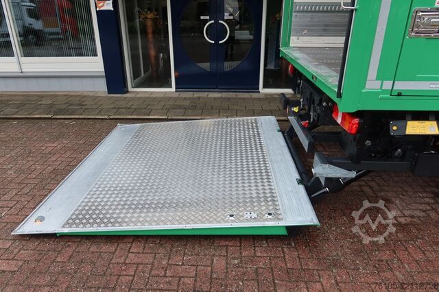 Box body Mercedes-Benz Actros 1824L Bakwagen + Laadklep 2000 kg