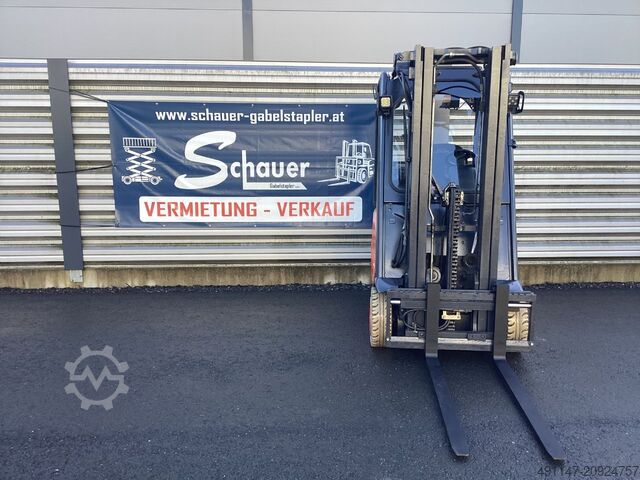 Electric 4-wheel forklift Linde E16PH-02