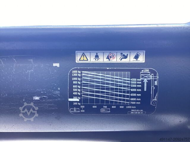 Electric 4-wheel forklift Linde E16PH-02