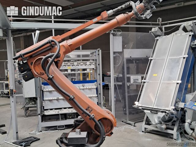 KUKA KR 30L16-2 mit KRC 4 KUKA KR 30L16-2 mit KRC 4