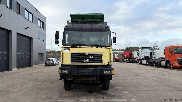 3-way tipper MAN 35.402 (8X8 / BIG AXLES / GRAND PONT / LAMES / ...