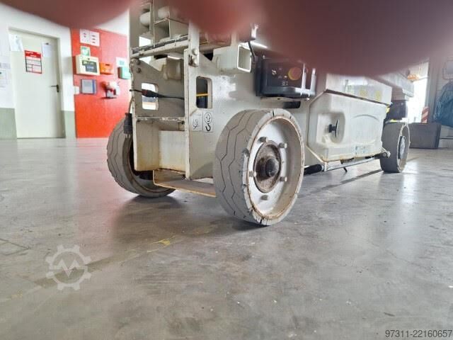 Scissor lift JLG 2030ES