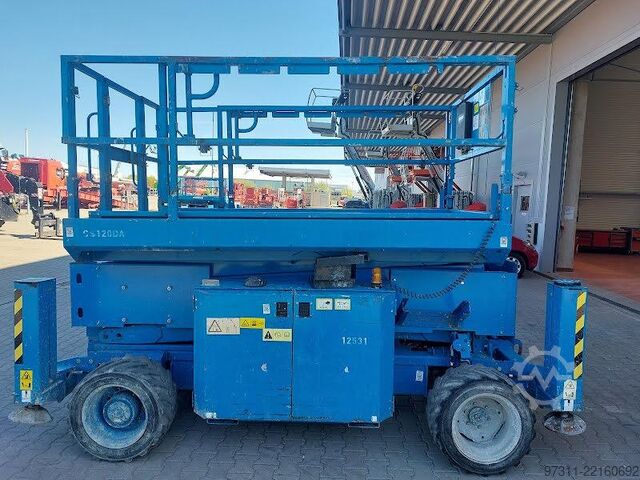 Scissor lift Genie GS-3369 RT OR