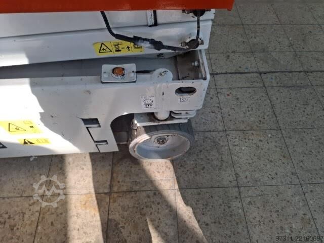 Scissor lift Genie GS-1532