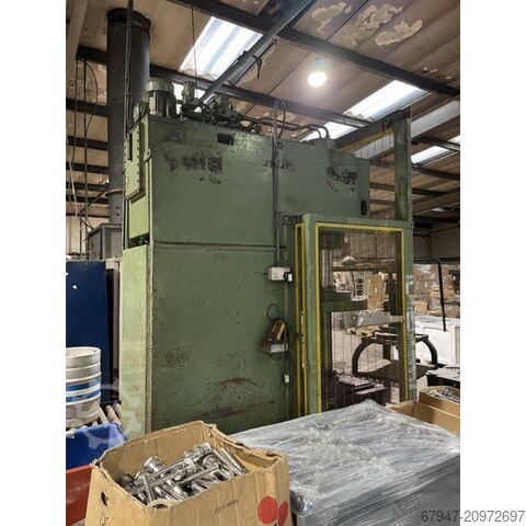 Mackey Bowley Hydraulic Press 100tonnes Capacity, MACKEY BOWLEY PRESS