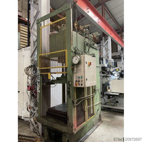 Mackey Bowley Hydraulic Press 100tonnes Capacity, MACKEY BOWLEY PRESS