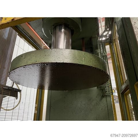 Mackey Bowley Hydraulic Press 100tonnes Capacity, MACKEY BOWLEY PRESS